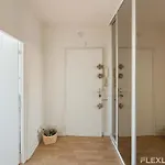 Flexliving - Whole Flat - Saint Amand Daire *