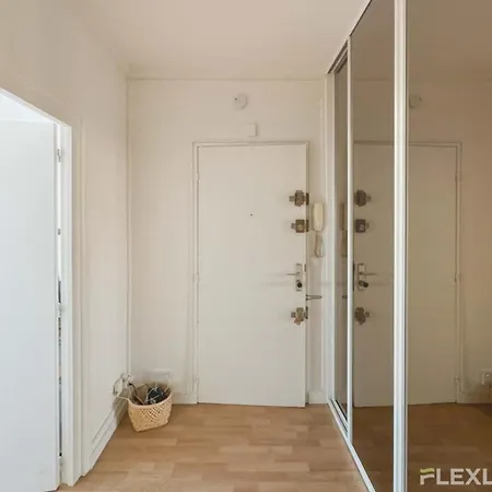 Apartament Flexliving - Whole Flat - Saint Amand Paryż