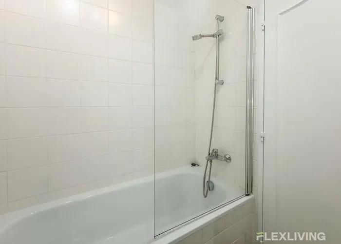 Flexliving - Whole Flat - Saint Amand Appartamento Parigi